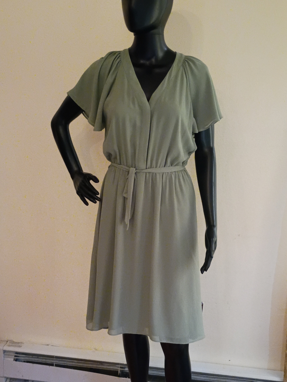 H&M Sage Green V-Neck Tie-Waist Midi Dress